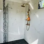 Gouldvilla Vendeghaz Guest house