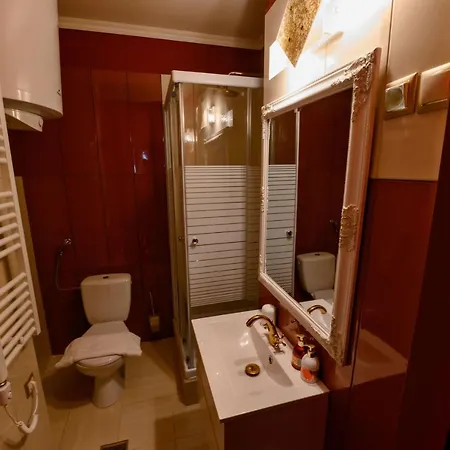 Gouldvilla Vendeghaz 4* Villány