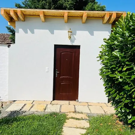 Gouldvilla Vendeghaz Gasthof Villány